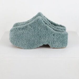 The Glow Slip On Faux Fur Sherpa Bubble Clogs Heels Slippers Blue Green 40 9.5